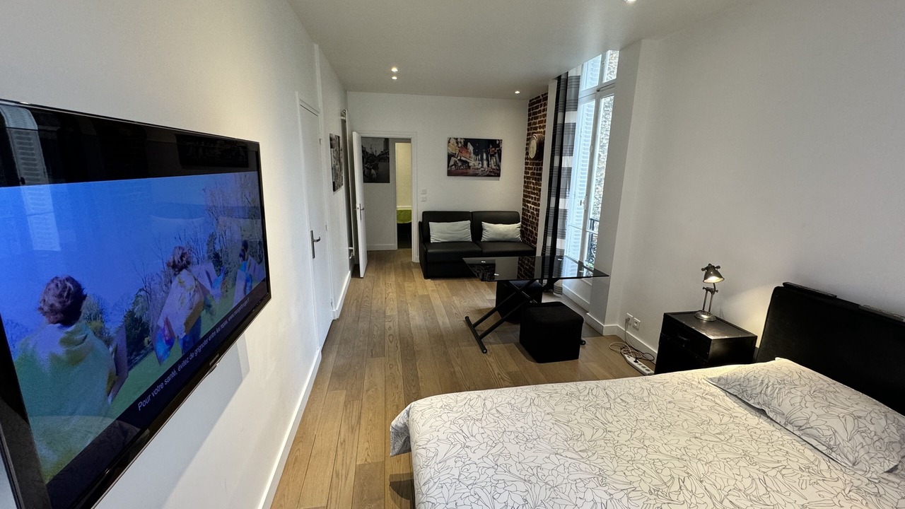 Photo of Bedroom in Porte-Dauphine
