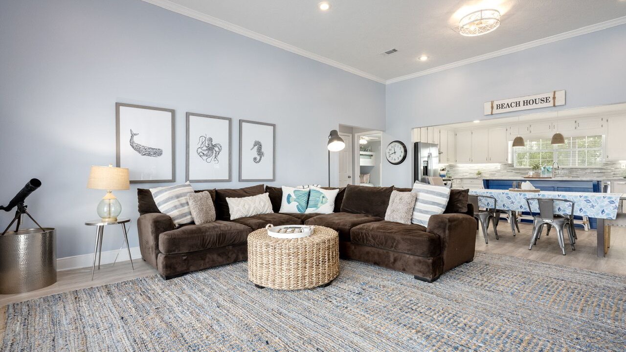 Photo of Livingroom in Crystal Beach