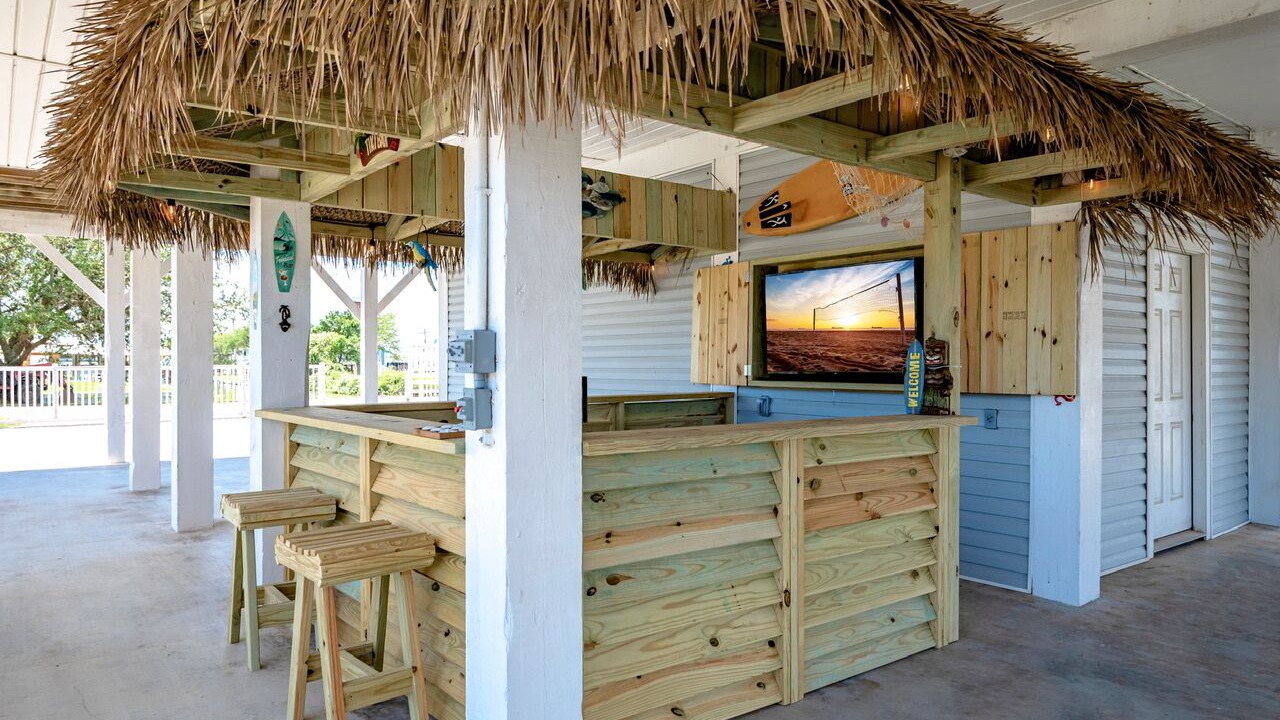 Photo of Patio Balcony in Crystal Beach