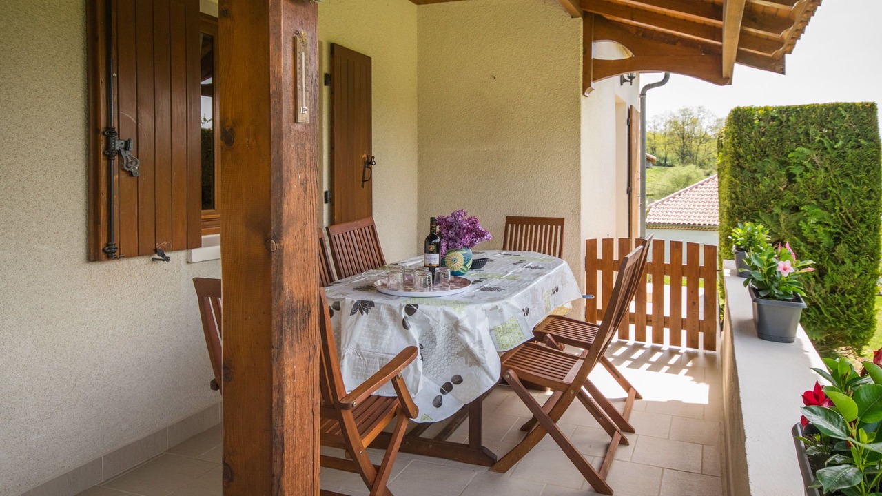 Photo of Patio Balcony in Villefranche-du-Perigord