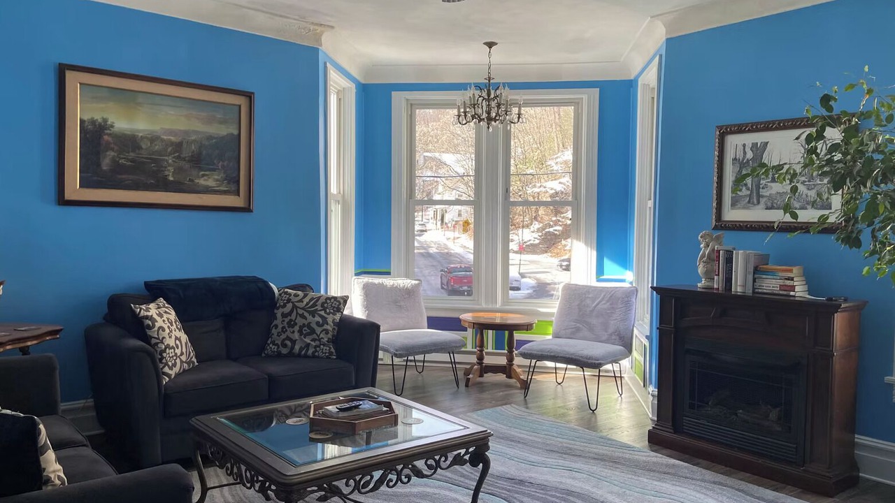 Photo of Livingroom in Jim Thorpe