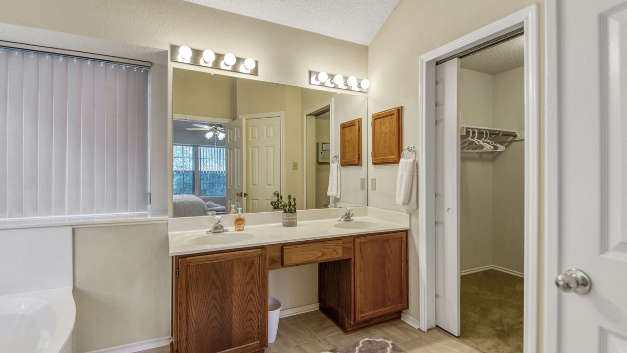 Photo of Bathroom in McNeil