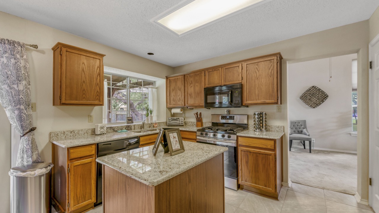 Photo of Kitchen in McNeil