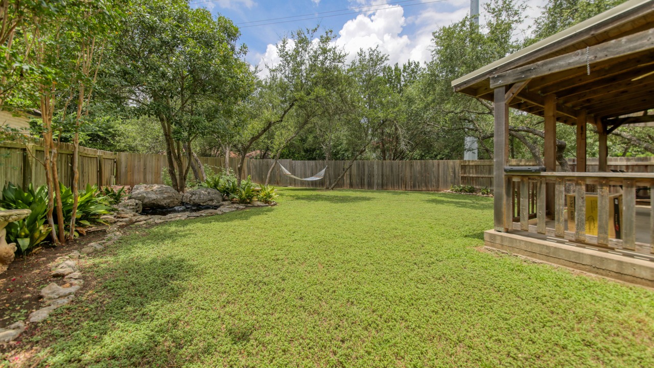 Photo of Outdoor in McNeil