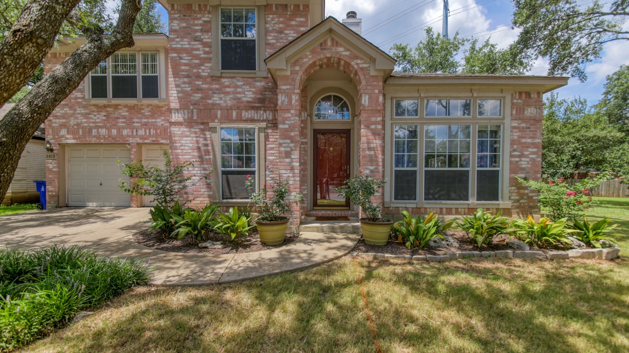 Photo of Outdoor in McNeil