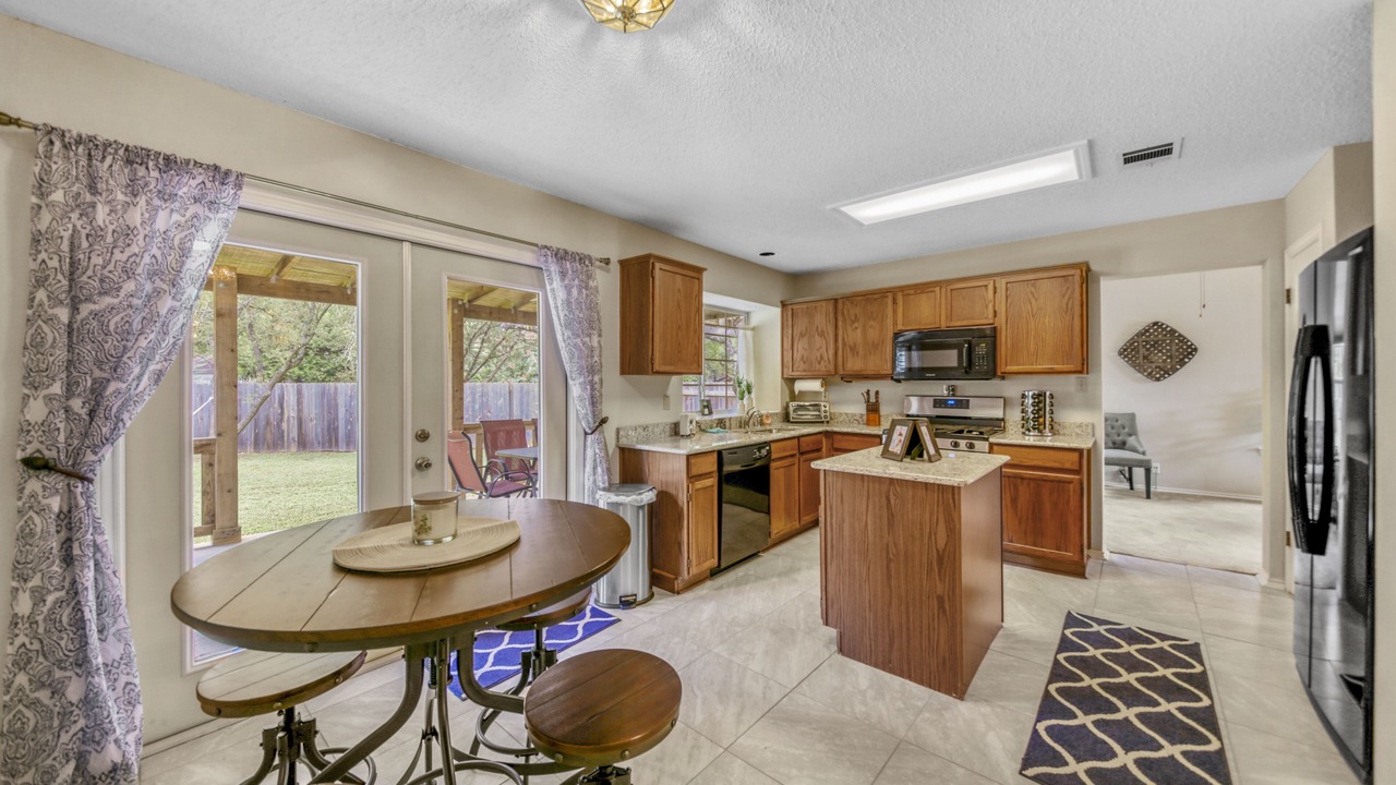 Photo of Kitchen in McNeil