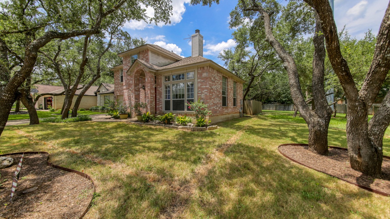 Photo of Outdoor in McNeil