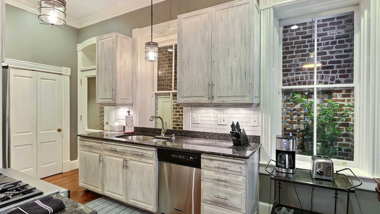 Photo of Kitchen in Historic District - North