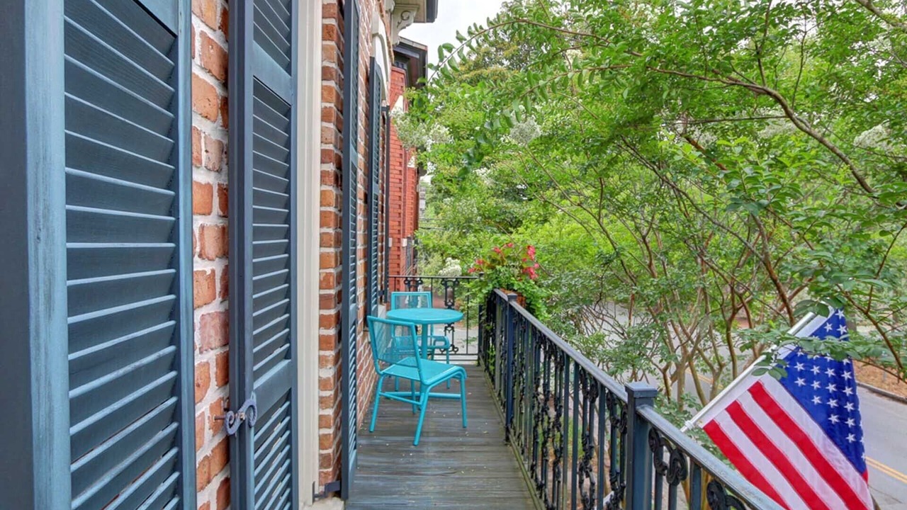 Photo of Outdoor in Historic District - North