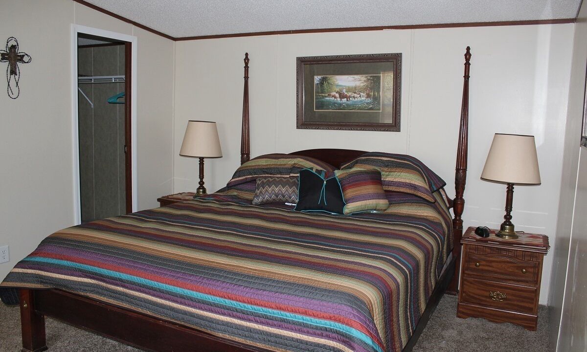 Photo of Bedroom in Black