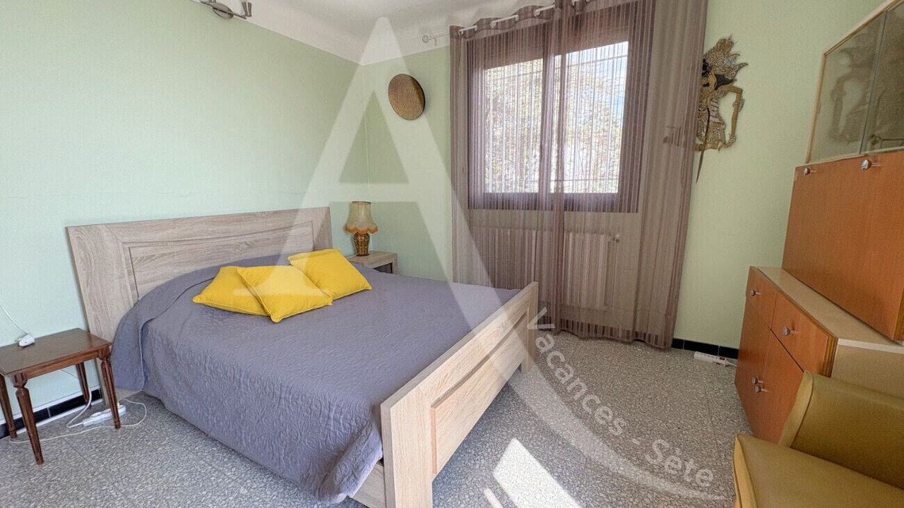 Photo of Bedroom in Sete