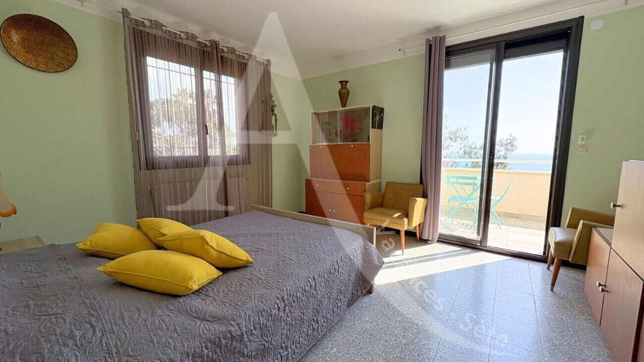 Photo of Bedroom in Sete
