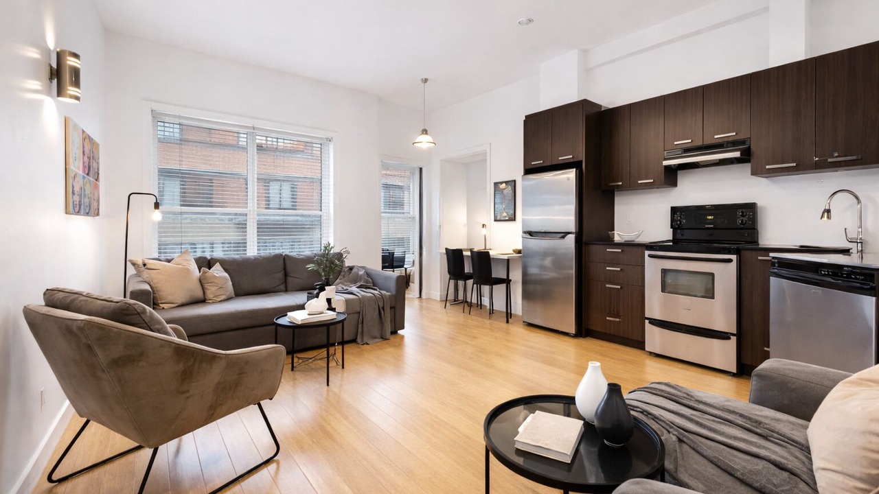 Photo of Livingroom in Plateau Mont Royal
