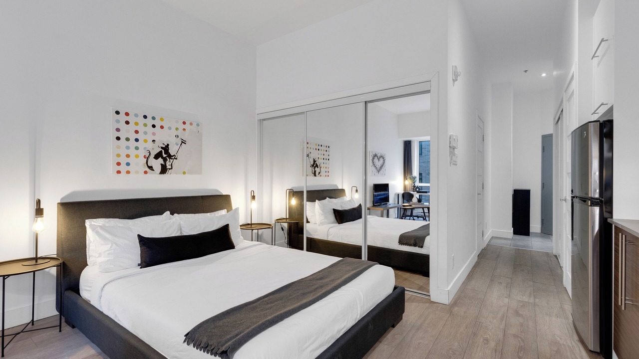 Photo of Bedroom in Downtown Montreal