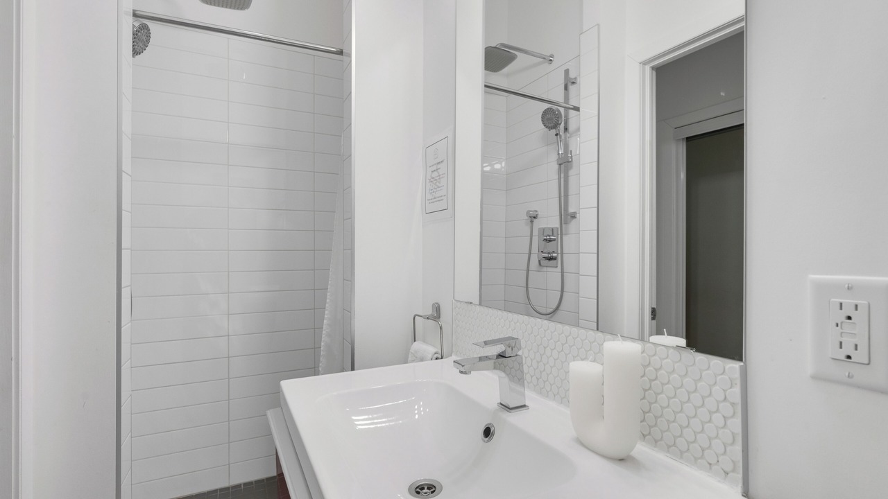 Photo of Bathroom in Downtown Montreal