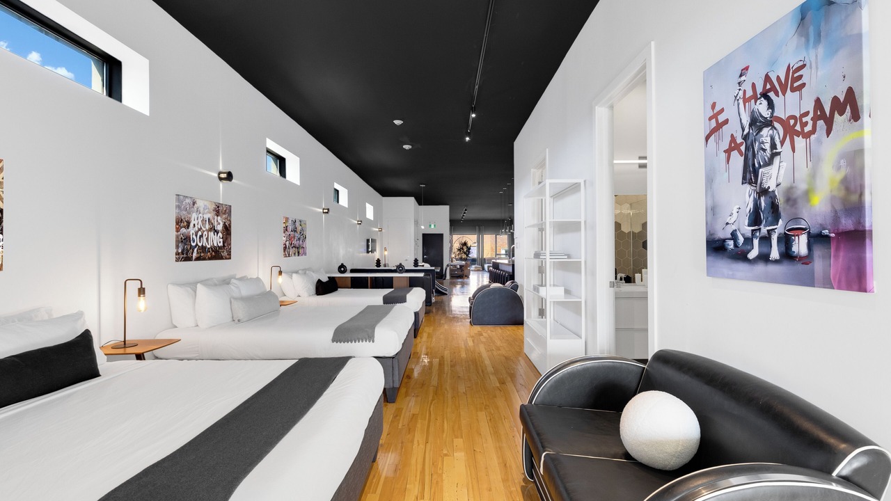 Photo of Livingroom in La Petite-Patrie