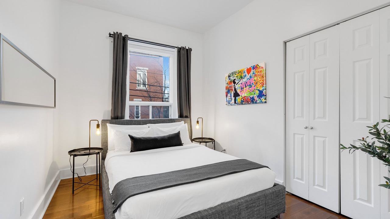 Photo of Bedroom in Plateau Mont Royal