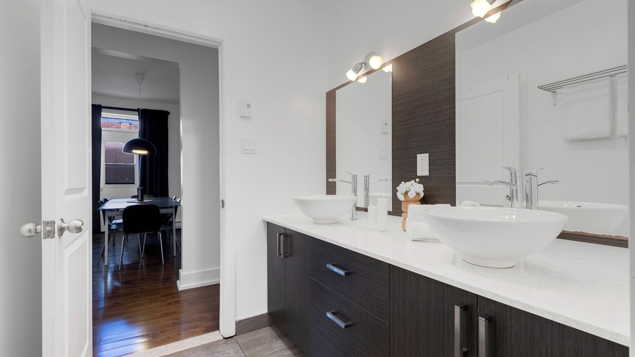 Photo of Bathroom in Plateau Mont Royal