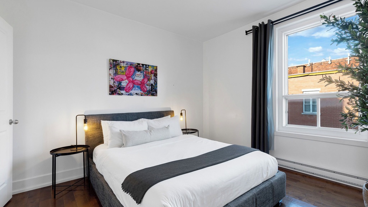 Photo of Bedroom in Plateau Mont Royal
