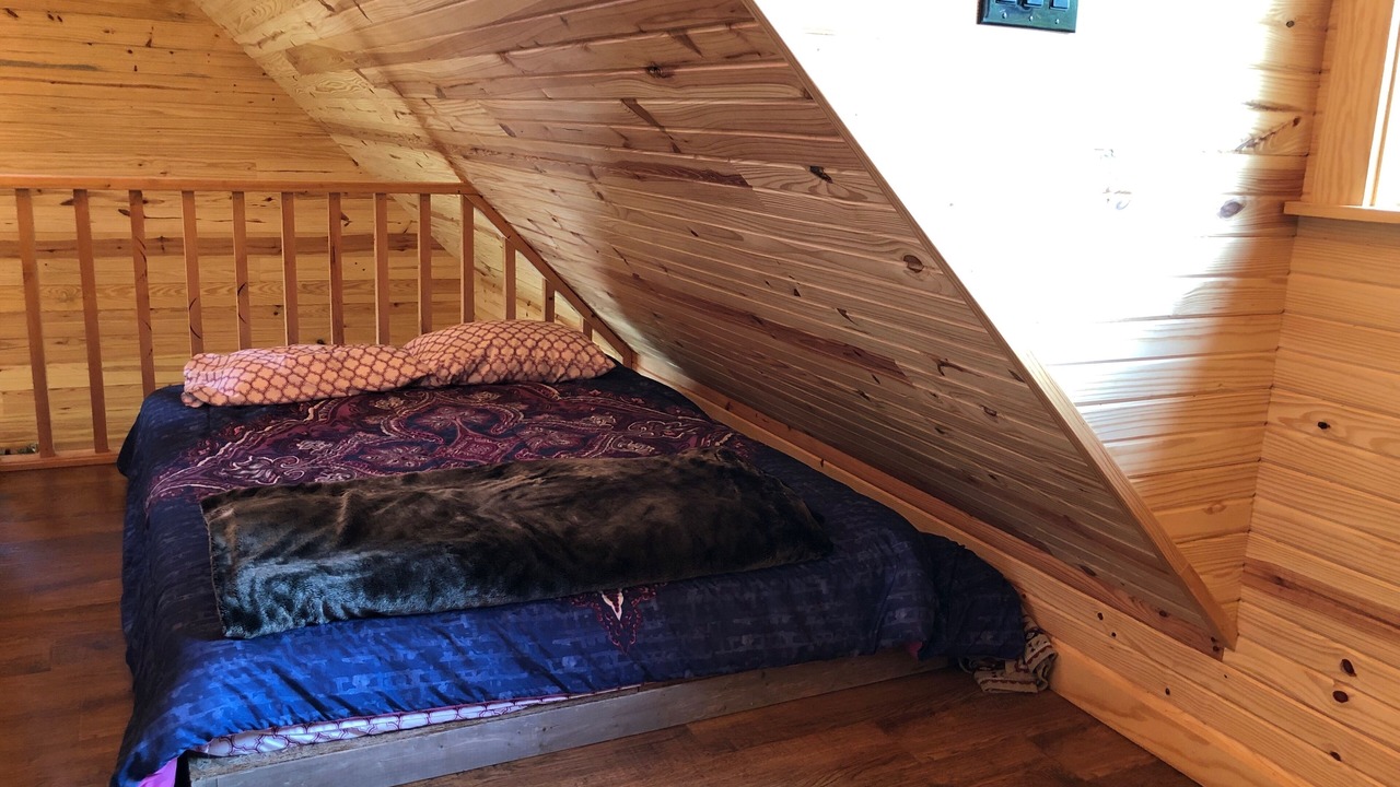 Photo of Bedroom in Van Zandt County