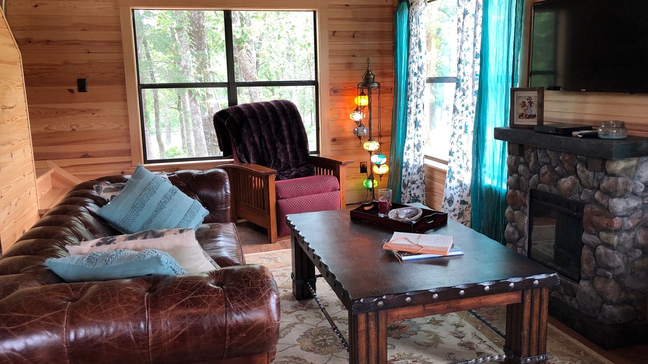 Photo of Livingroom in Van Zandt County