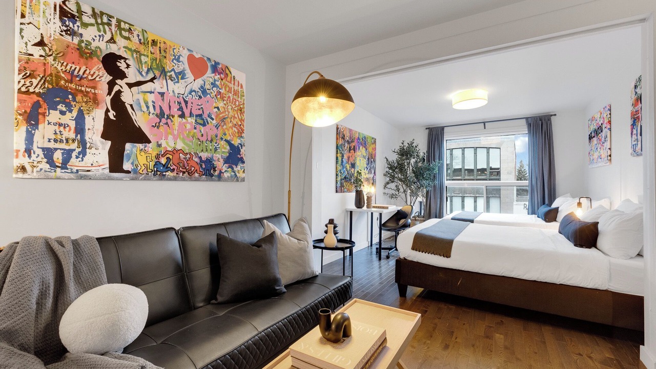 Photo of Livingroom in Plateau Mont Royal