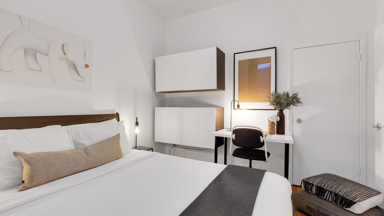Photo of Bedroom in Plateau Mont Royal