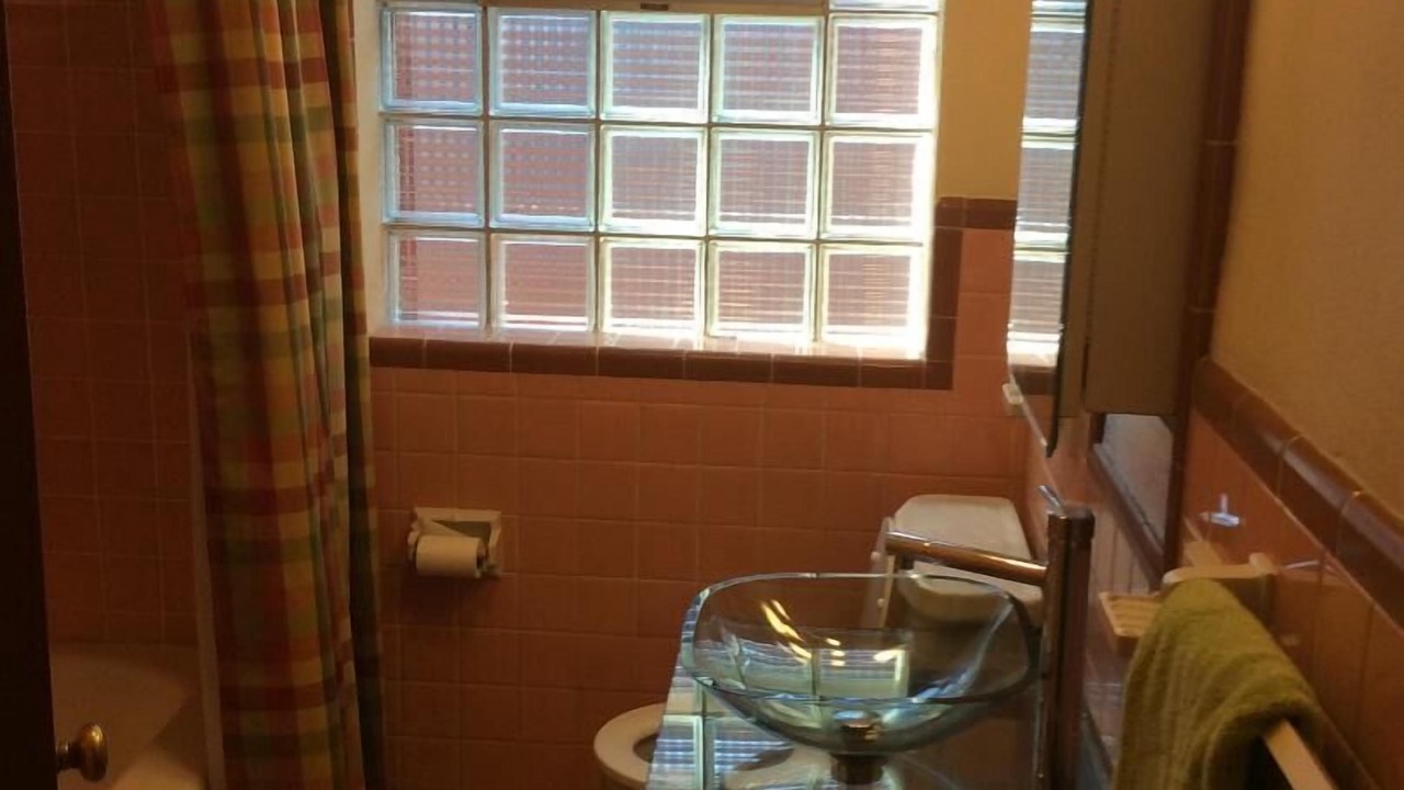 Photo of Bathroom in St. Louis Hills