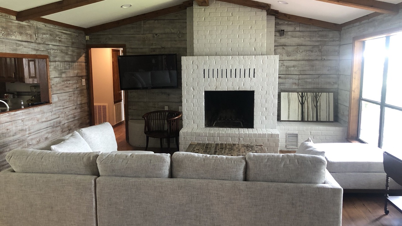 Photo of Livingroom in Lake Providence