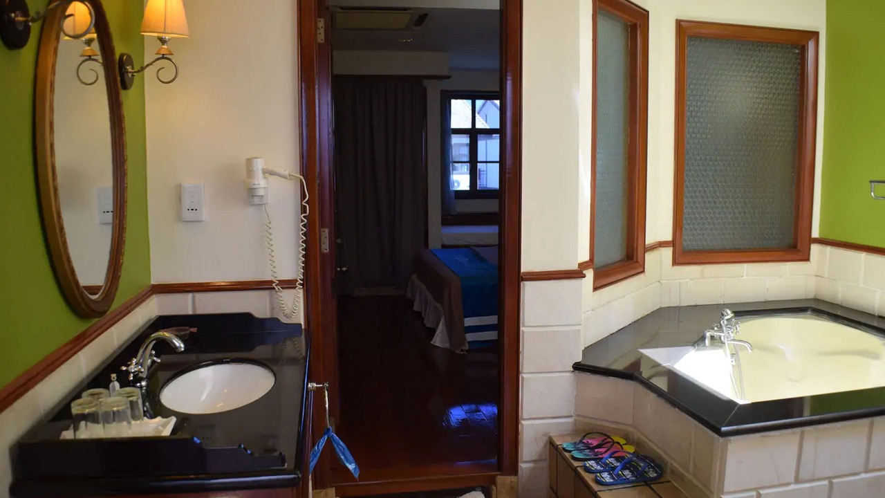 Photo of Bathroom in Taman Tanjung