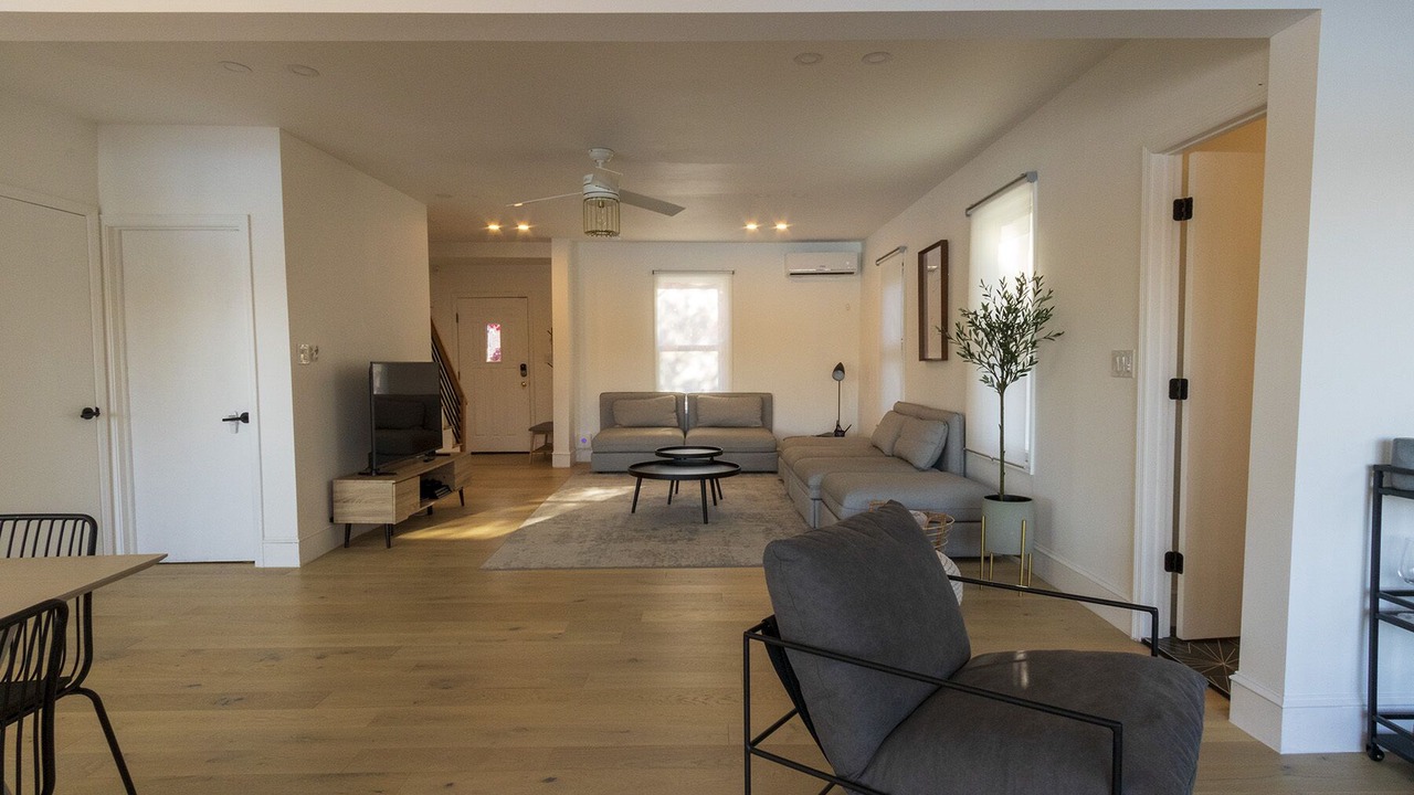 Photo of Livingroom in White Lake