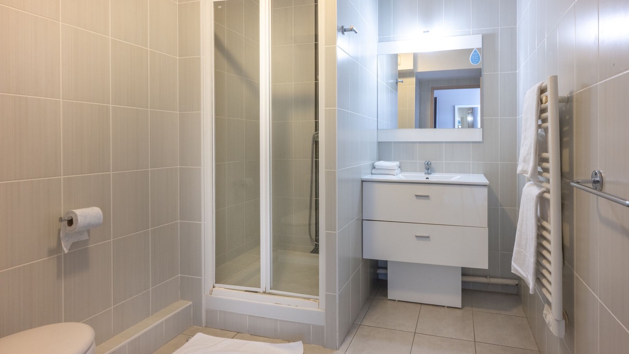 Photo of Bathroom in Pornichet