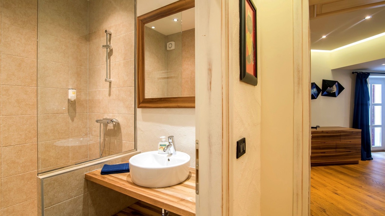 Photo of Bathroom in Banki