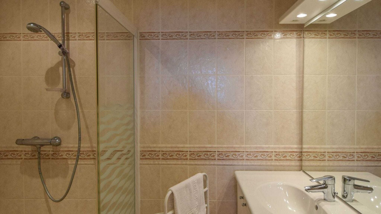 Photo of Bathroom in Saint-Medard-d'Excideuil