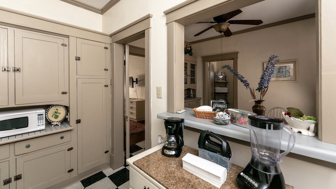 Photo of Kitchen in Central Midtown