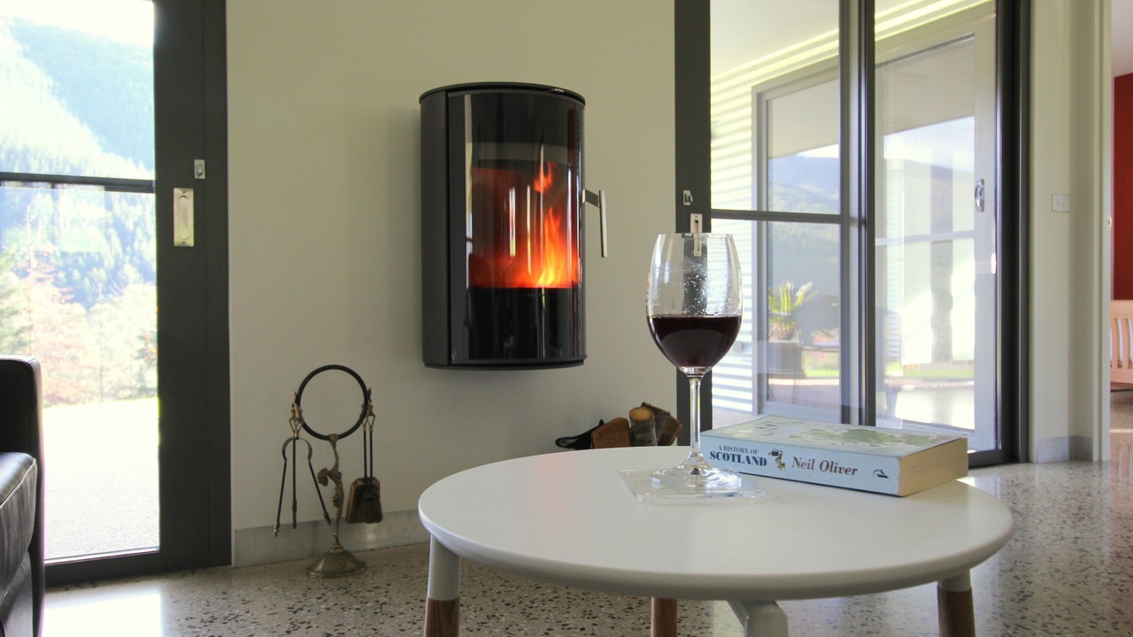 Photo of Livingroom in Bright