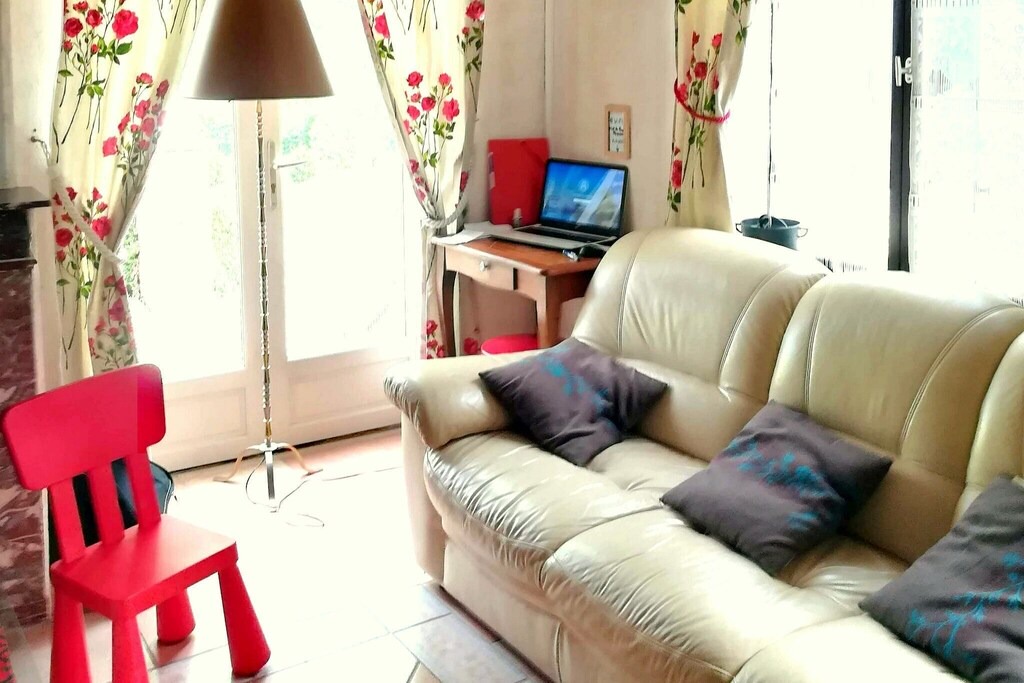 Photo of Livingroom in Englancourt