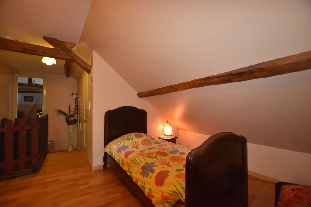 Photo of Bedroom in Englancourt