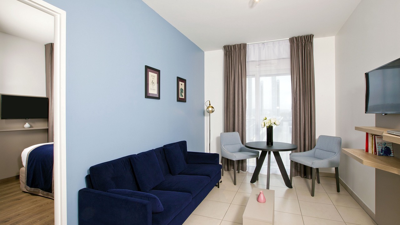 Photo of Livingroom in Bassins a Flot