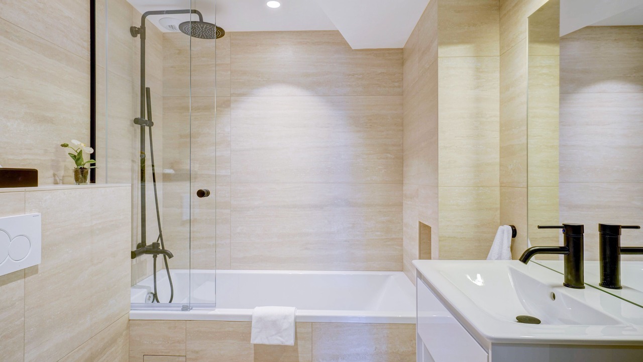 Photo of Bathroom in Les Halles