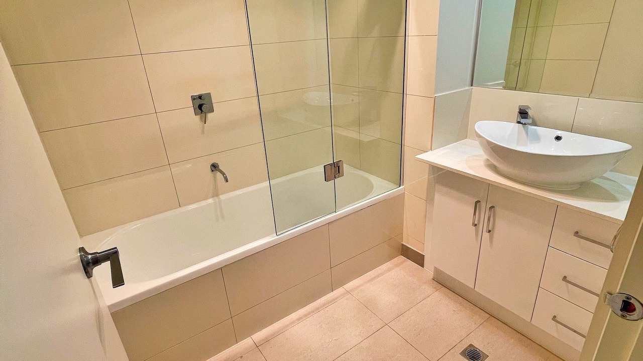 Photo of Bathroom in Cowes