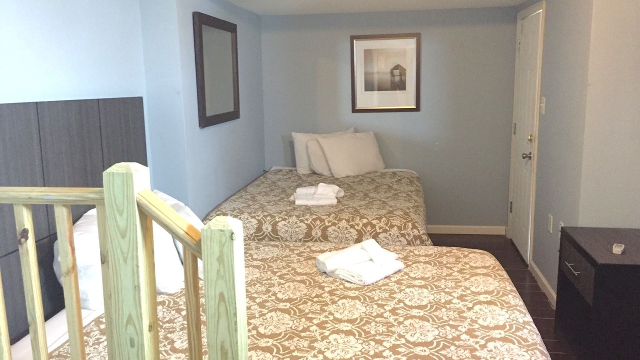 Photo of Bedroom in Seaside Heights