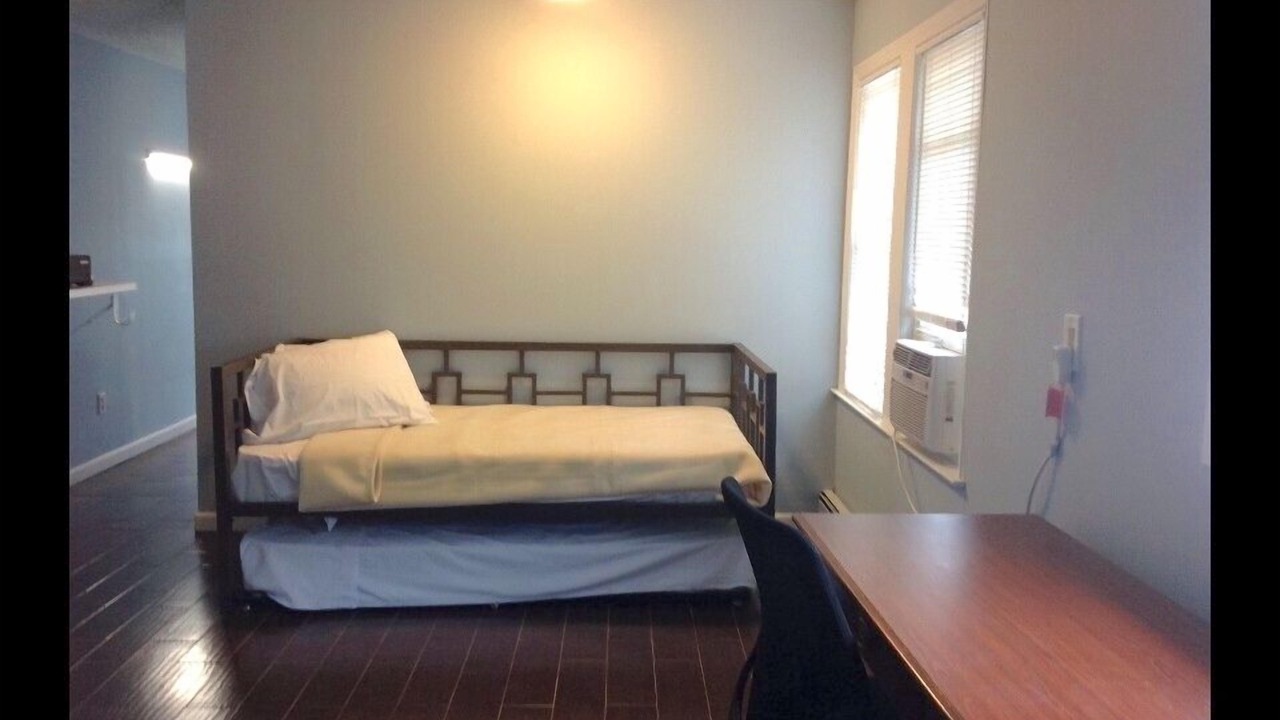 Photo of Bedroom in Seaside Heights