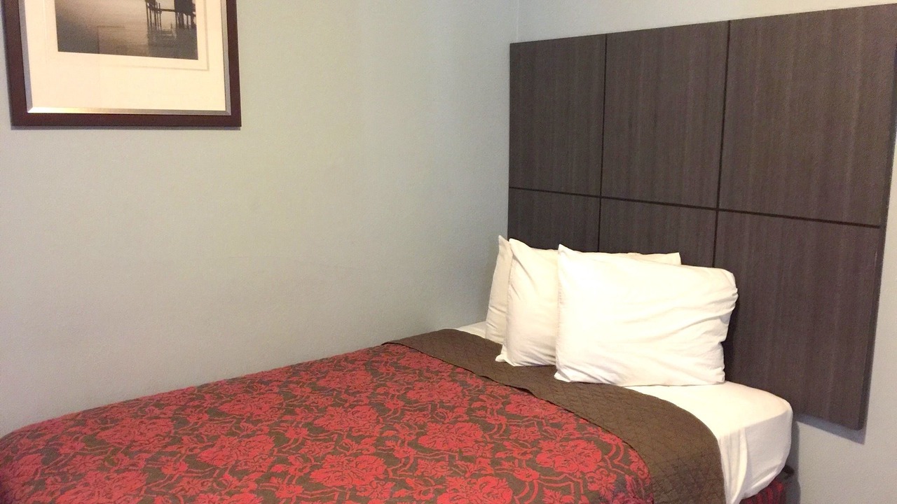 Photo of Bedroom in Seaside Heights