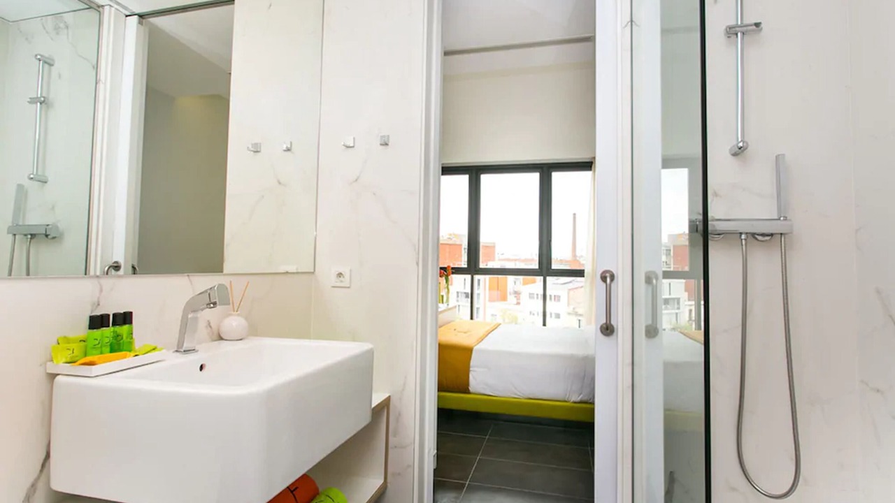 Photo of Bathroom in Sants