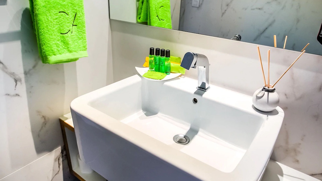 Photo of Bathroom in Sants