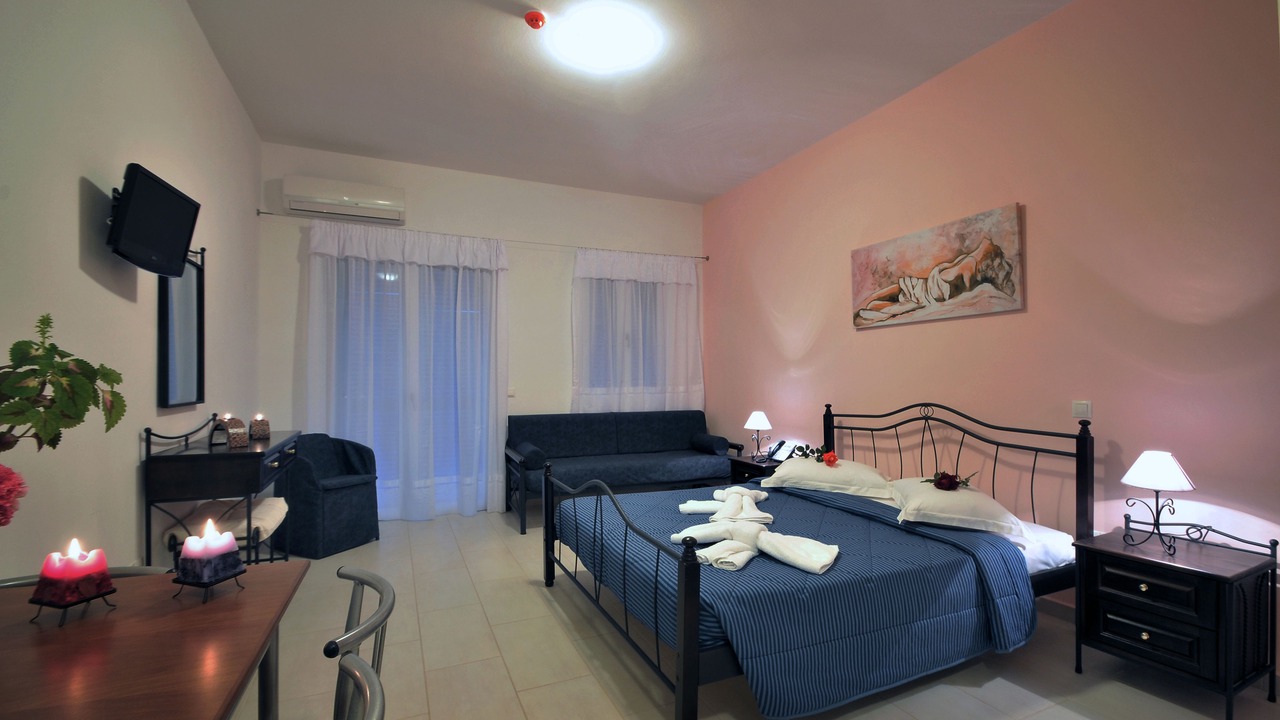 Photo of Bedroom in Agia Pelagia