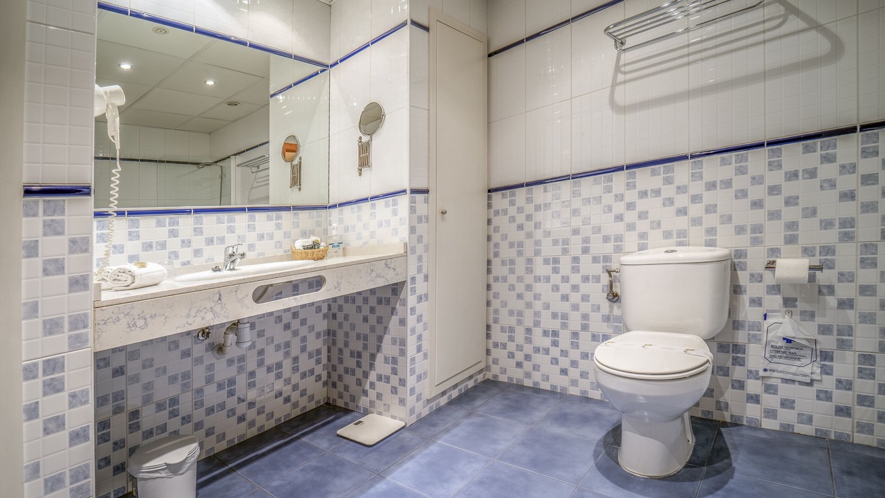 Photo of Bathroom in Encamp