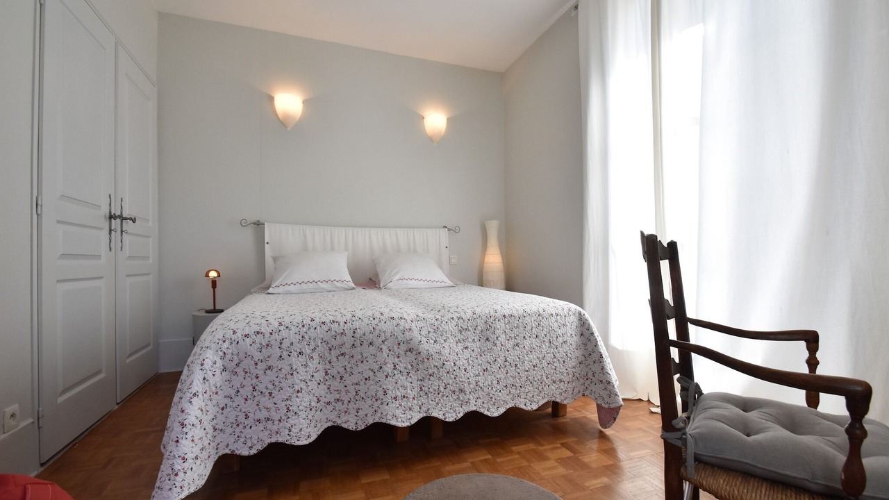 Photo of Others in Yevre-le-Chatel