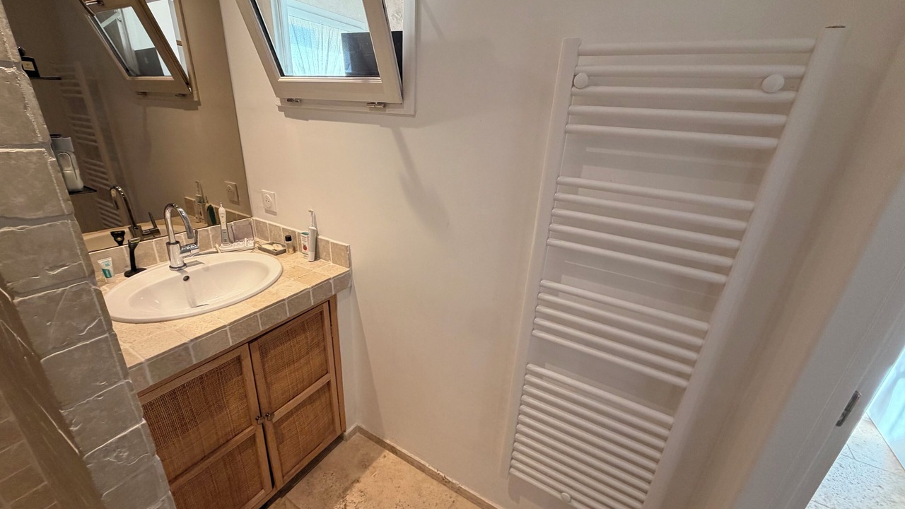 Photo of Bathroom in Sommieres